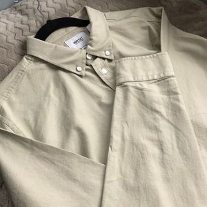 Men’s Khaki Button Down